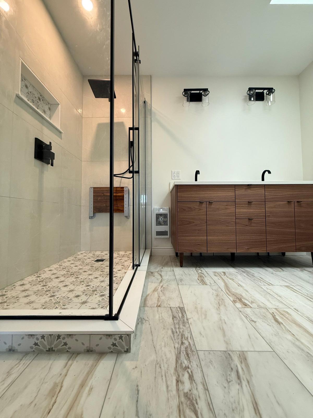 The finished Baker Street bathroom after the renovation.